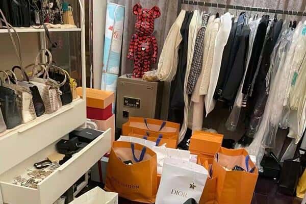 盈江县回收一线品牌衣服